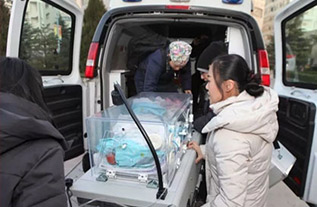 英吉沙县妇婴监护型护送