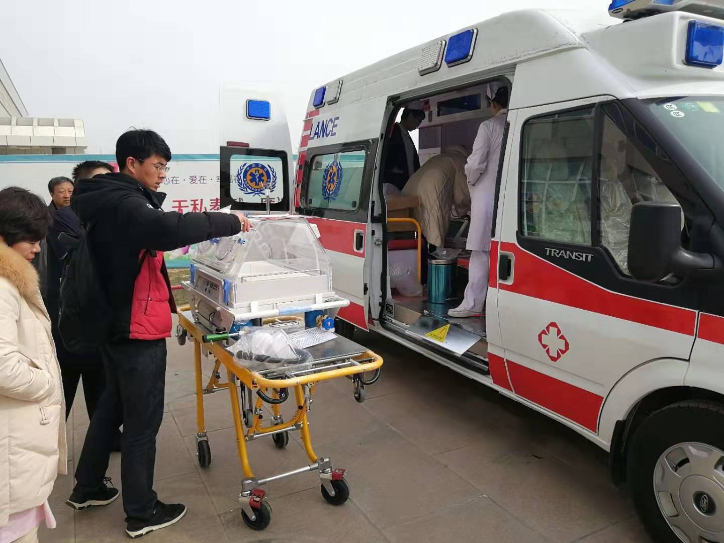 英吉沙县救护车转院