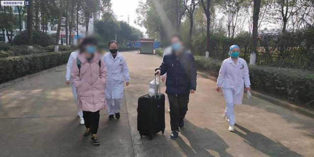 英吉沙县病人院后返乡